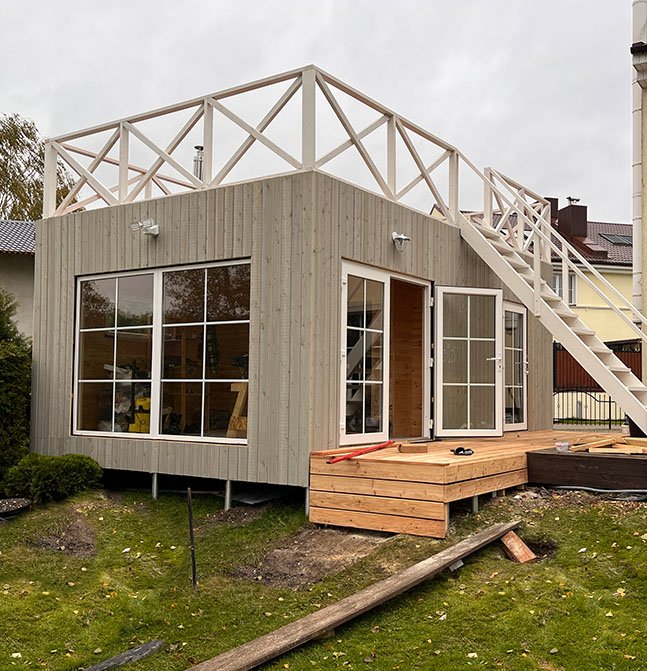 Karkasinės pirtys su moderniu dizainu